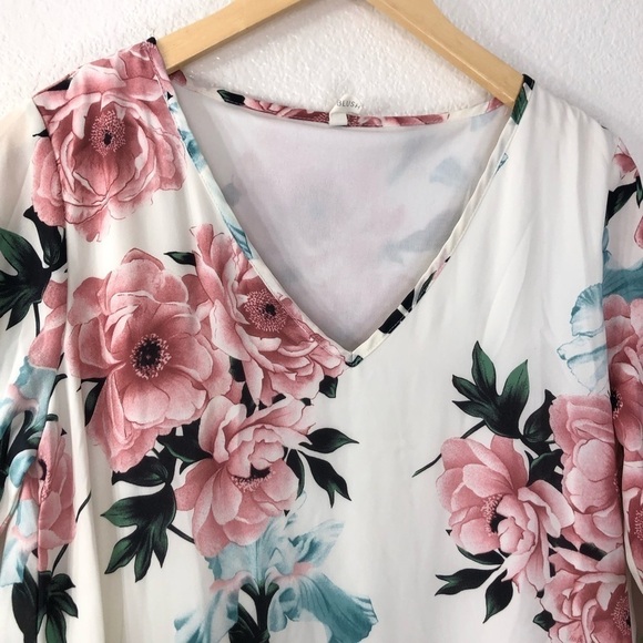 PinkBlush Maternity Floral Dress - Picture 4 of 6